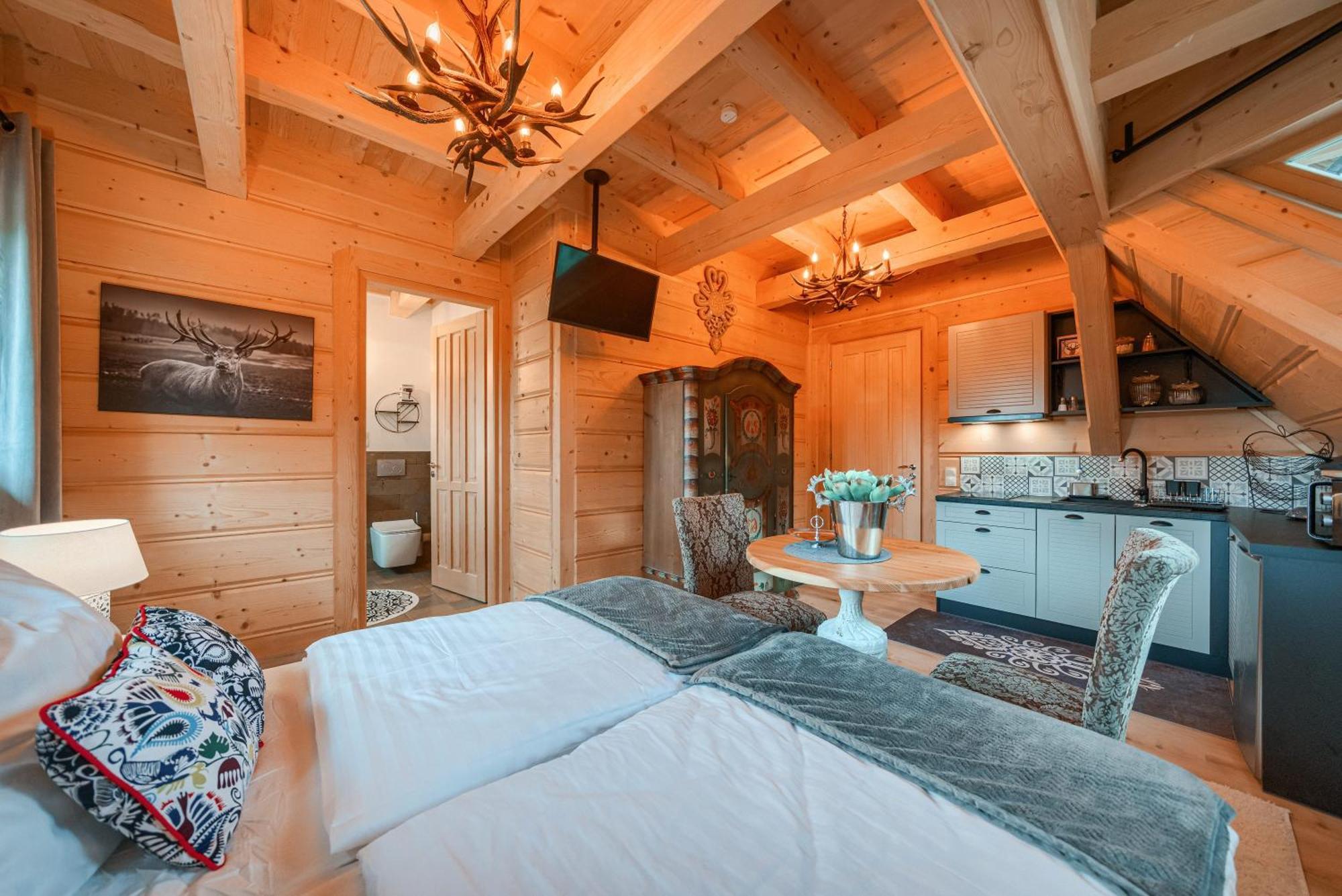 Rich Witch Villa&Spa コシチェリスコ 部屋 写真