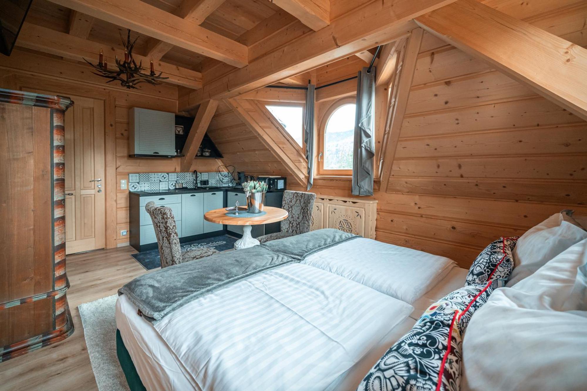 Rich Witch Villa&Spa コシチェリスコ 部屋 写真